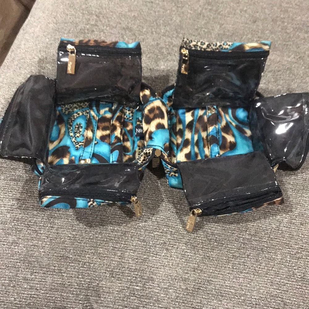Travel bag